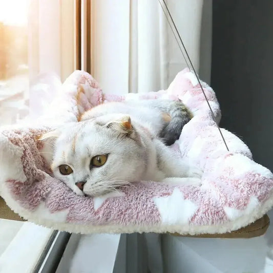 Hamac pour chat avec fenêtre ensoleillée